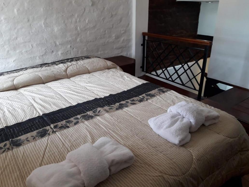 Posada Villa Club, Apart 3 Cerca Del Aeropuerto El Palomar Урлингам Экстерьер фото